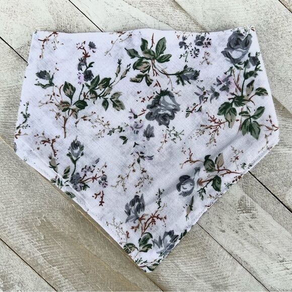 White floral bandana size small - Picture 1 of 2